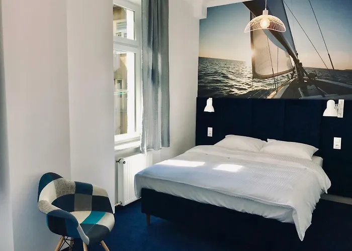 Pod żaglami * 格丁尼亚